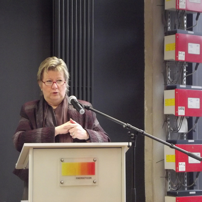 Sylvia-spricht.jpg